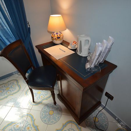 B&B Palazzo Pisani Amalfi Buitenkant foto