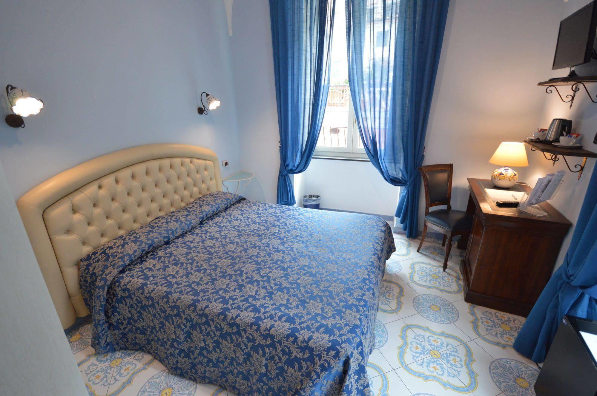 B&B Palazzo Pisani Amalfi Buitenkant foto